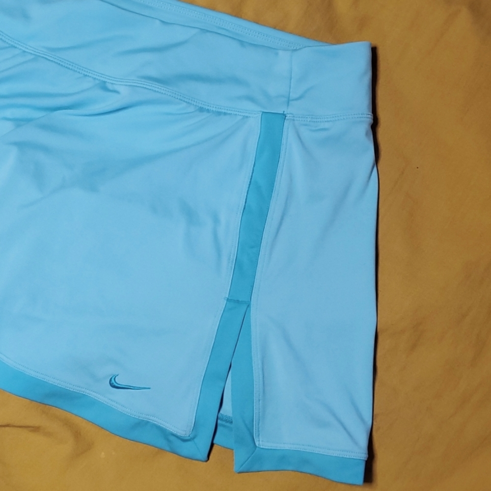 EUC 💙 Nike 🎾 Skirt